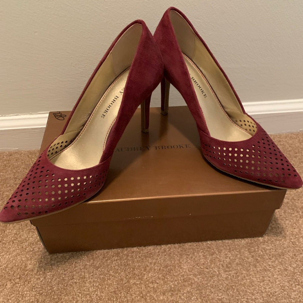 Audrey Brooke suede perforated pumps